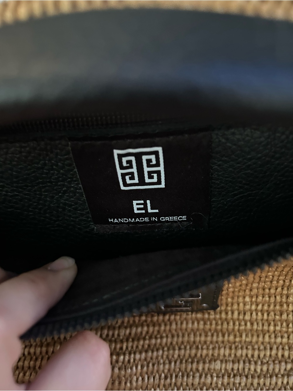Brown Crossbody Belt Bag with Adjustable Black Strap - Picture 3 of 3